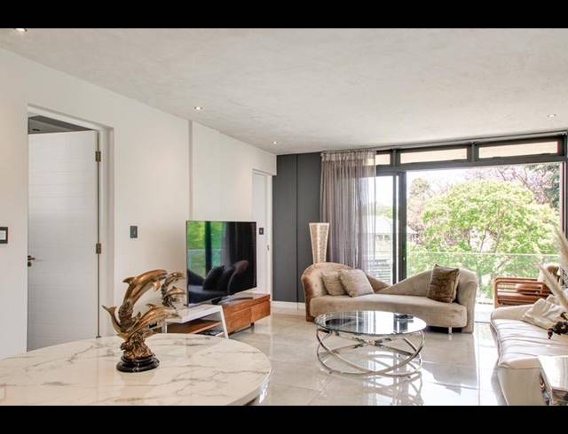 3 BEDROOM APARTMENT FOR SALE IN HOUGHTON ESTATE